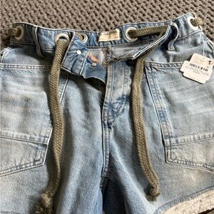 We The Free Relaxed Blue Jeans with Vintage Wash Women’s